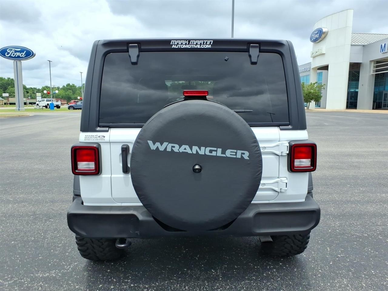 Jeep Wrangler  2021