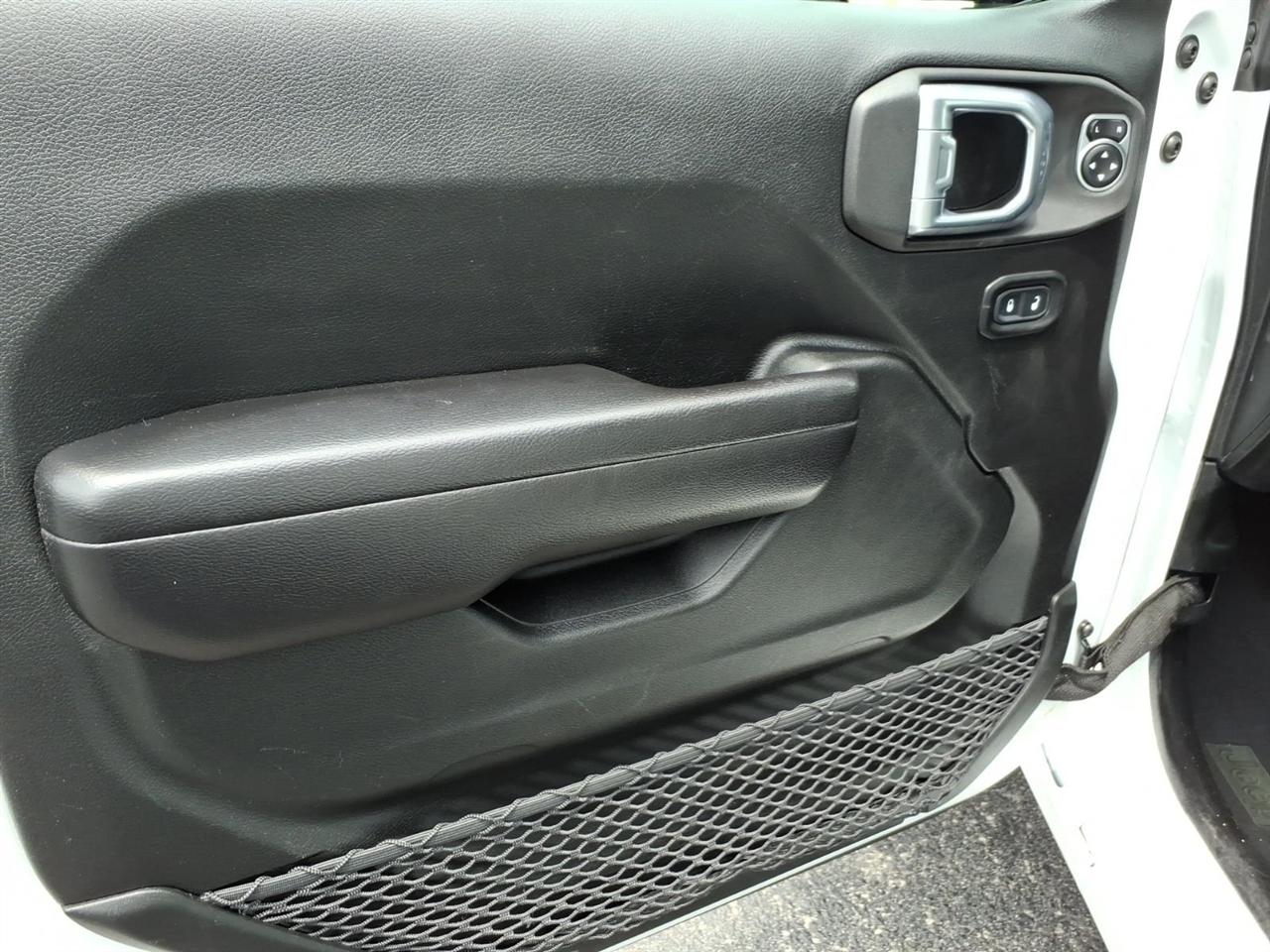 Jeep Wrangler  2021