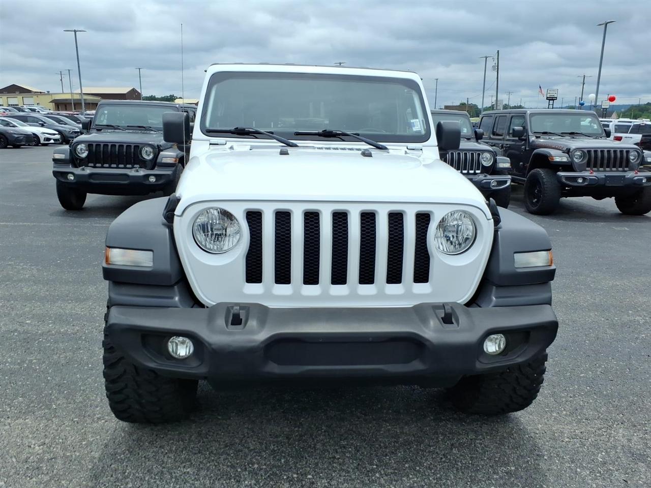 Jeep Wrangler  2021