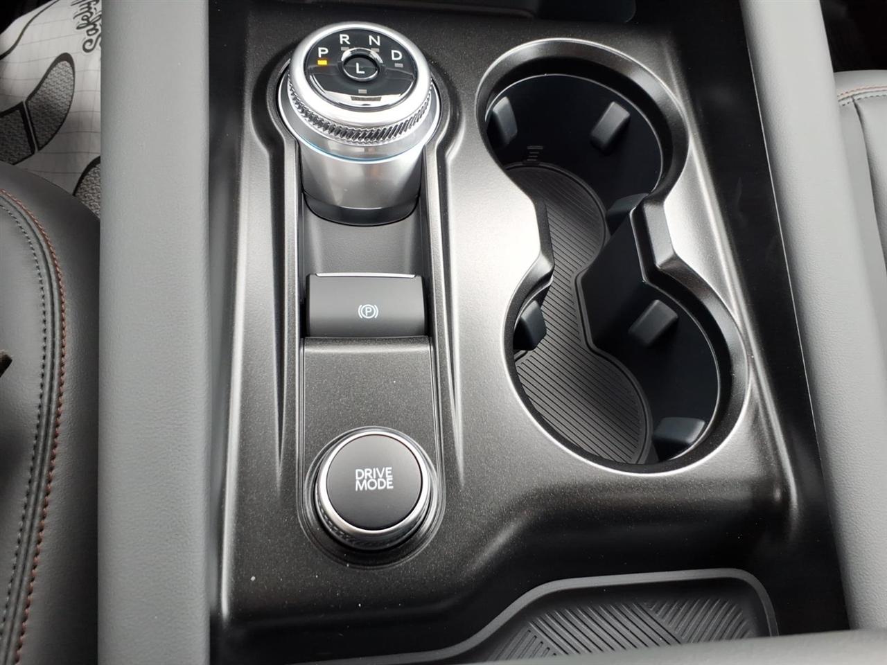 Ford Explorer  2026