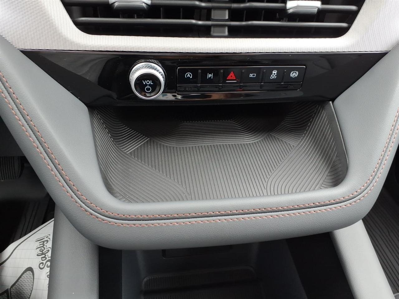 Ford Explorer  2026