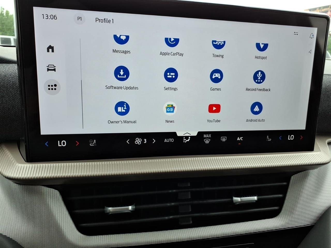 Ford Explorer  2026