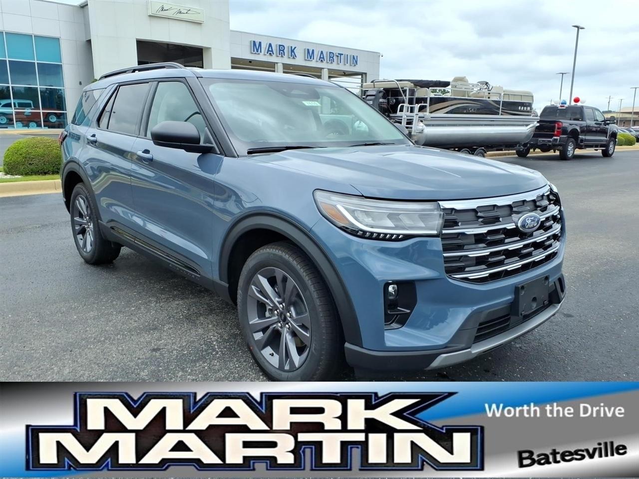 Ford Explorer  2026