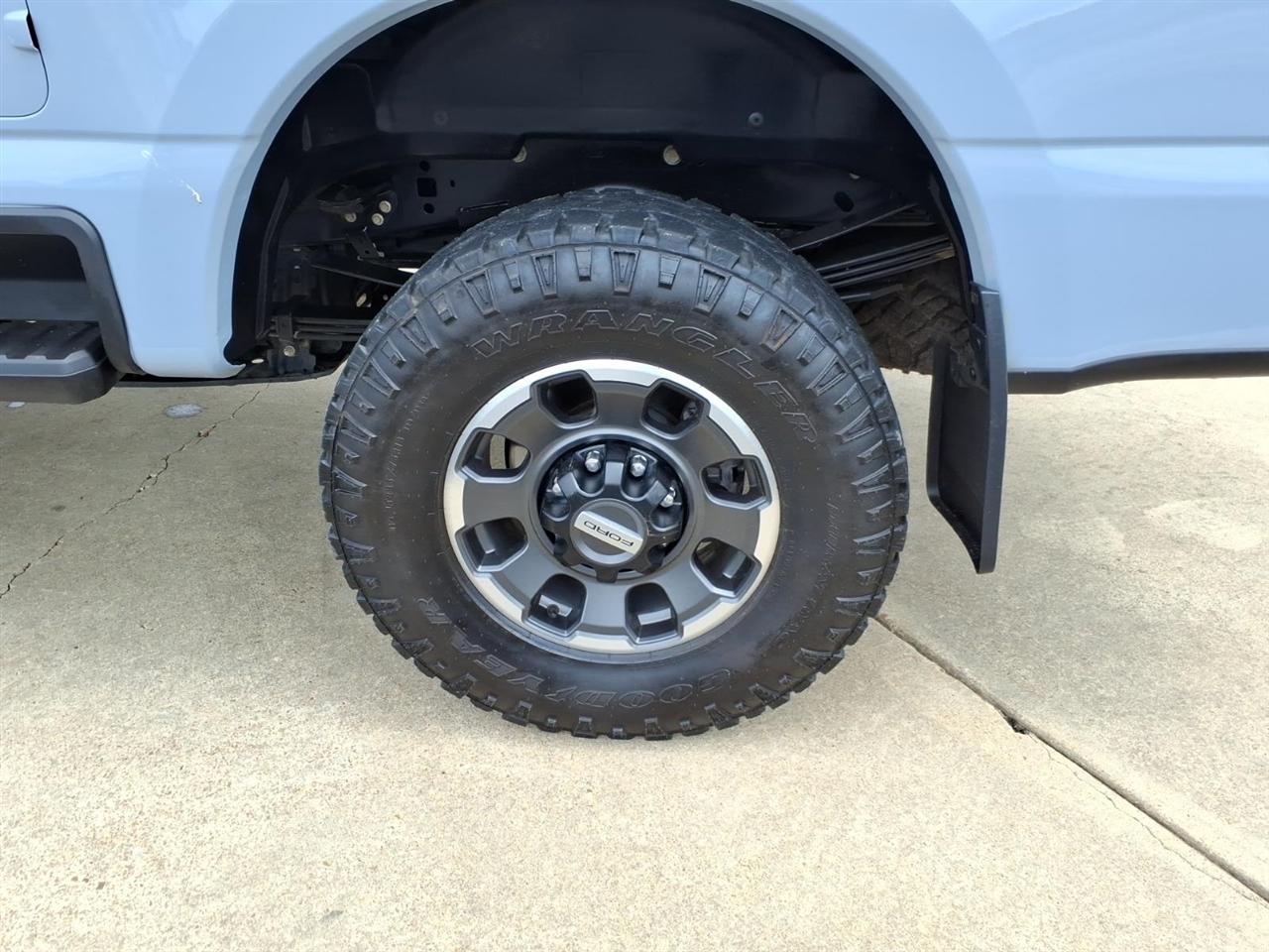 Ford Super Duty F-250 SRW  2024