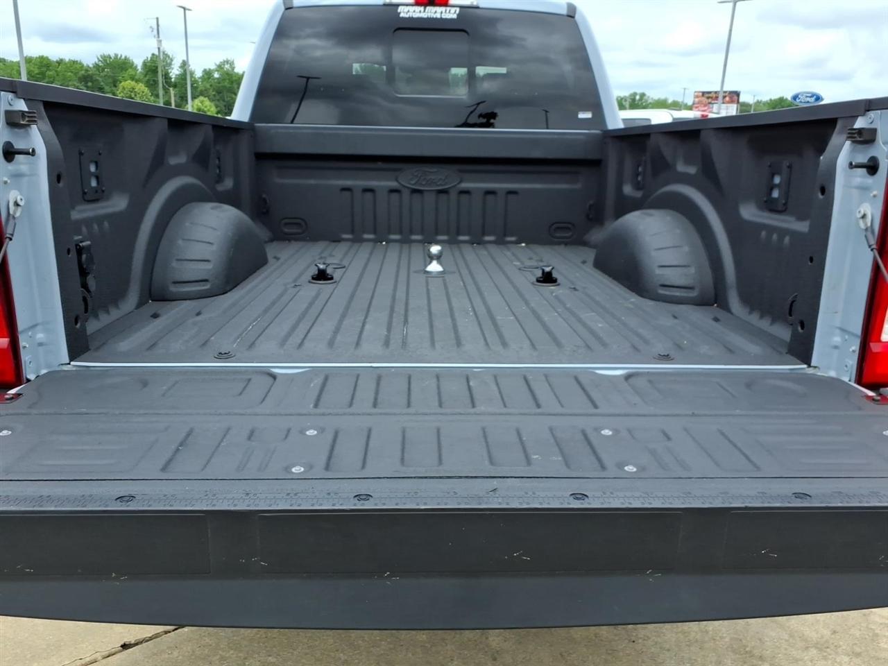Ford Super Duty F-250 SRW  2024