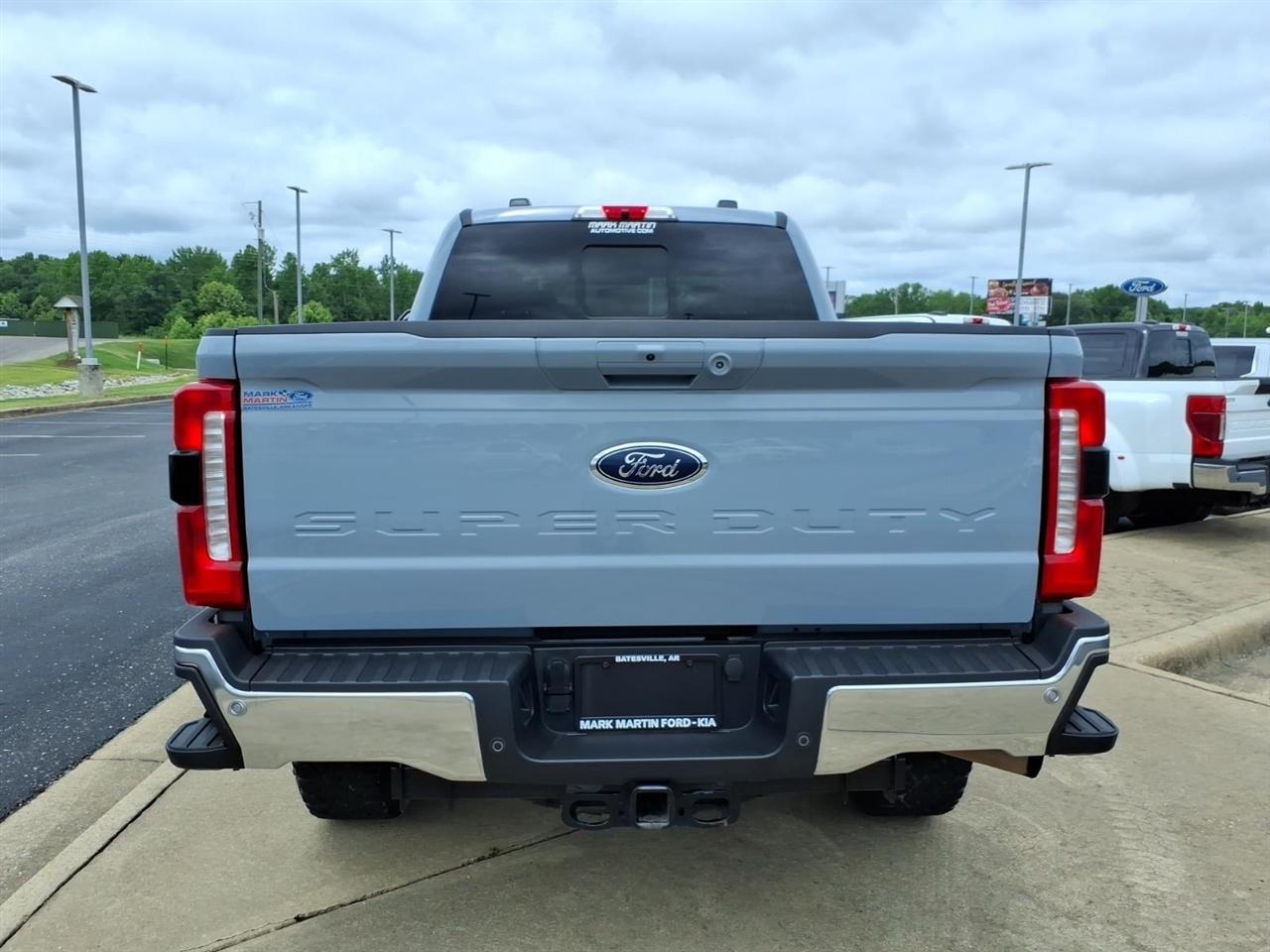 Ford Super Duty F-250 SRW  2024