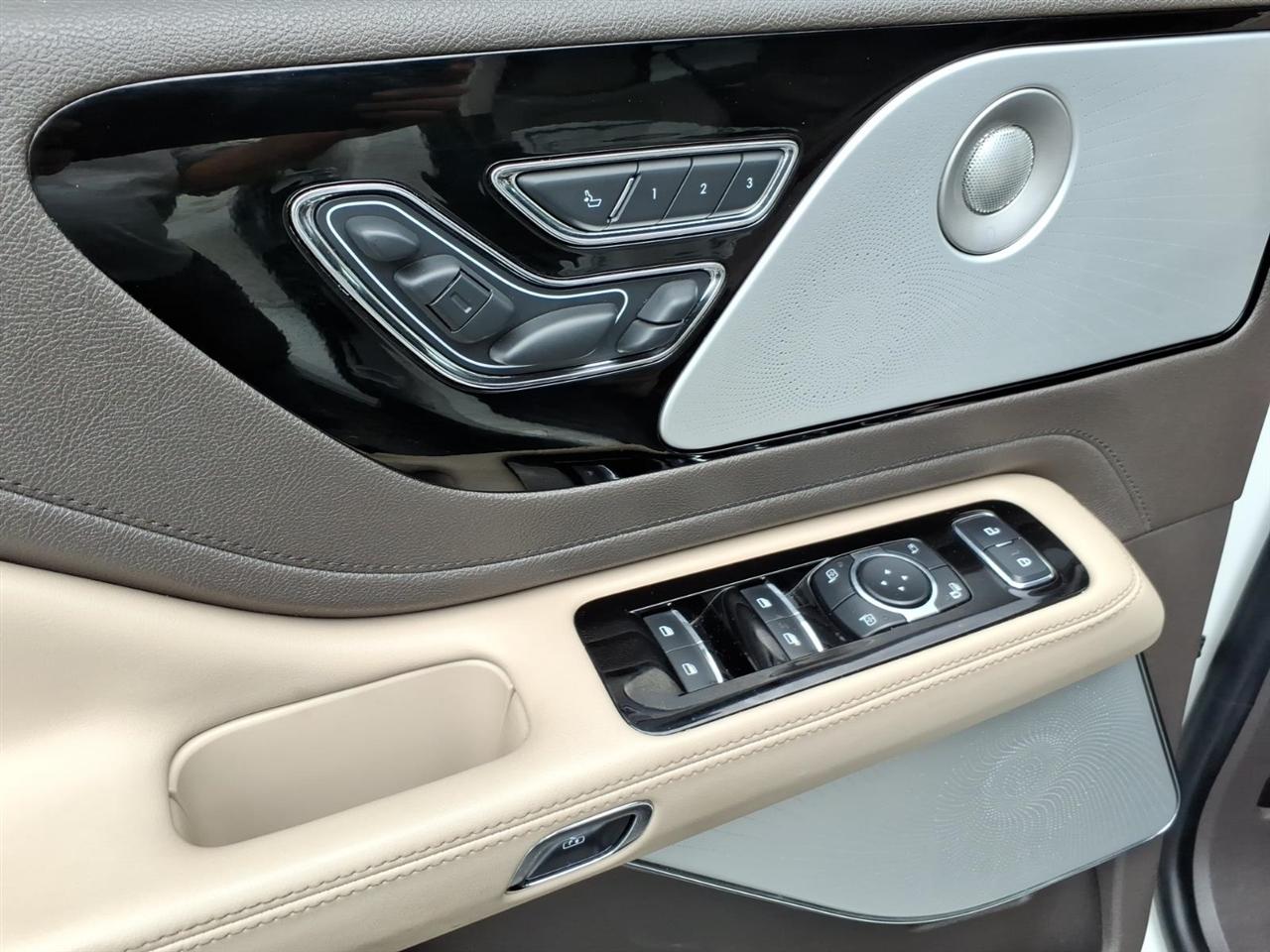 Lincoln Aviator  2022