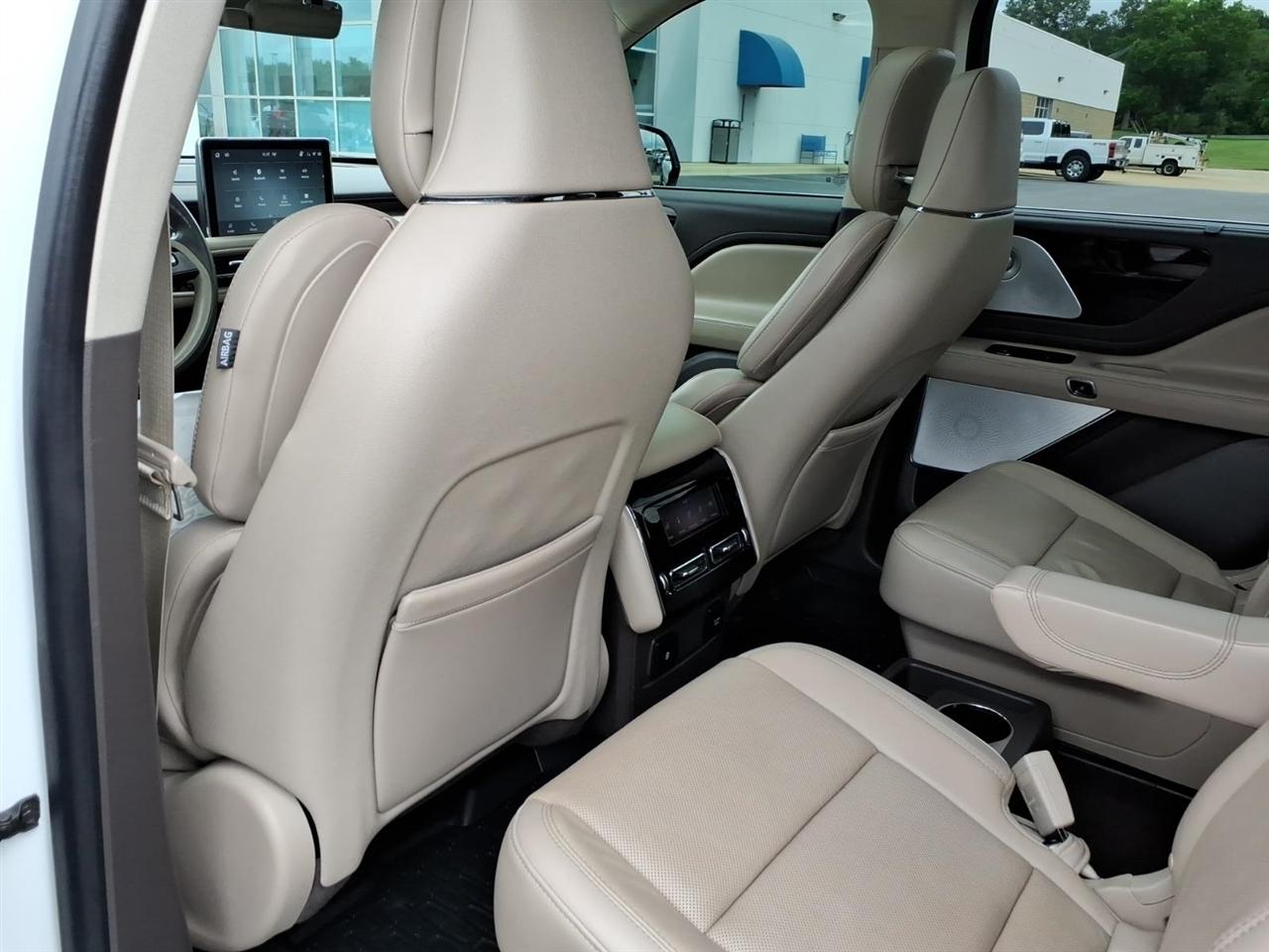 Lincoln Aviator  2022