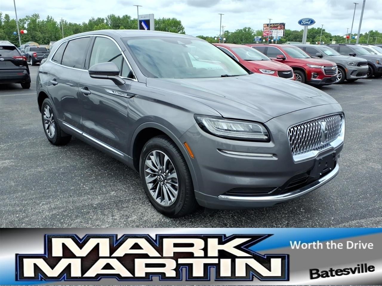 2022 Lincoln Nautilus Standard