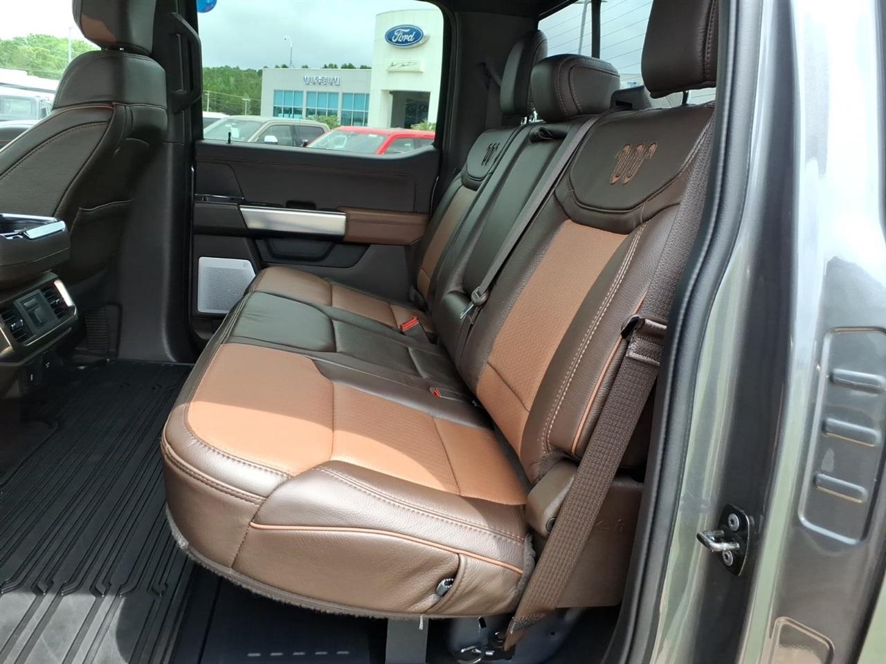 Ford F-150  2025