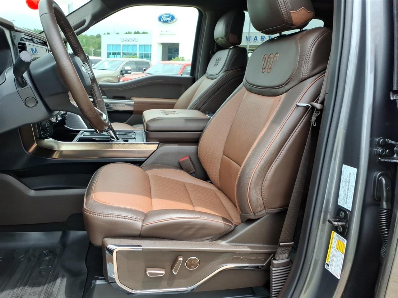 Ford F-150  2025