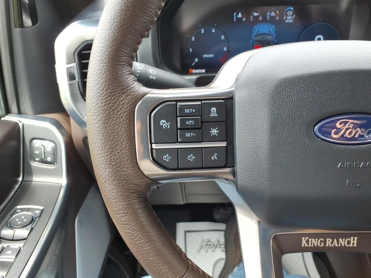 Ford F-150  2025