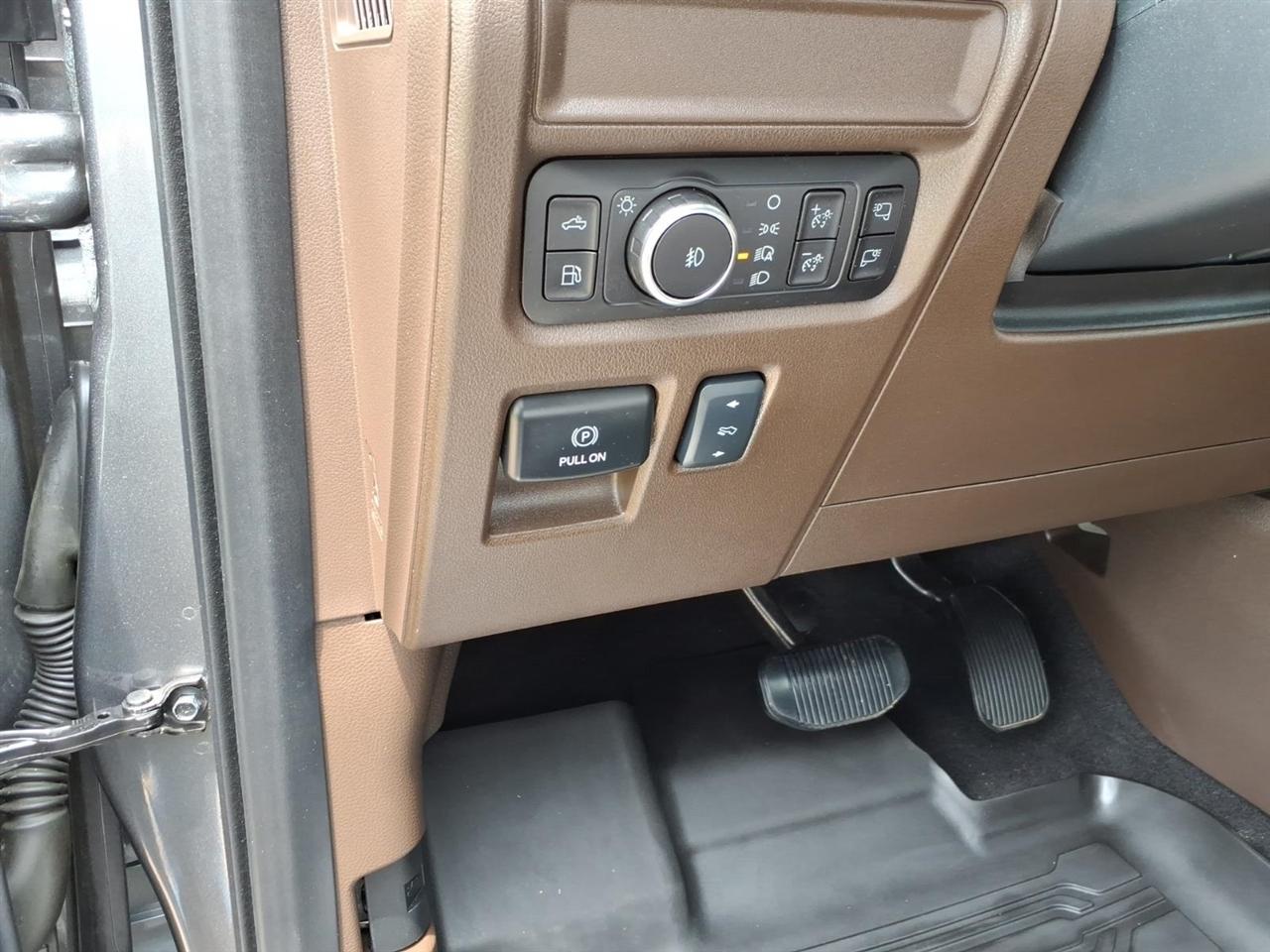 Ford F-150  2025