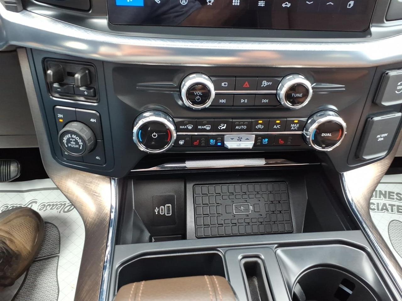 Ford F-150  2025