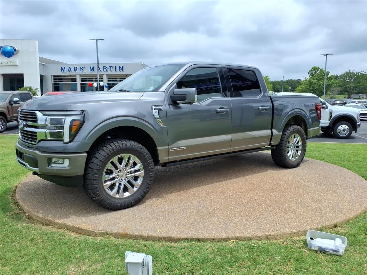 Ford F-150  2025