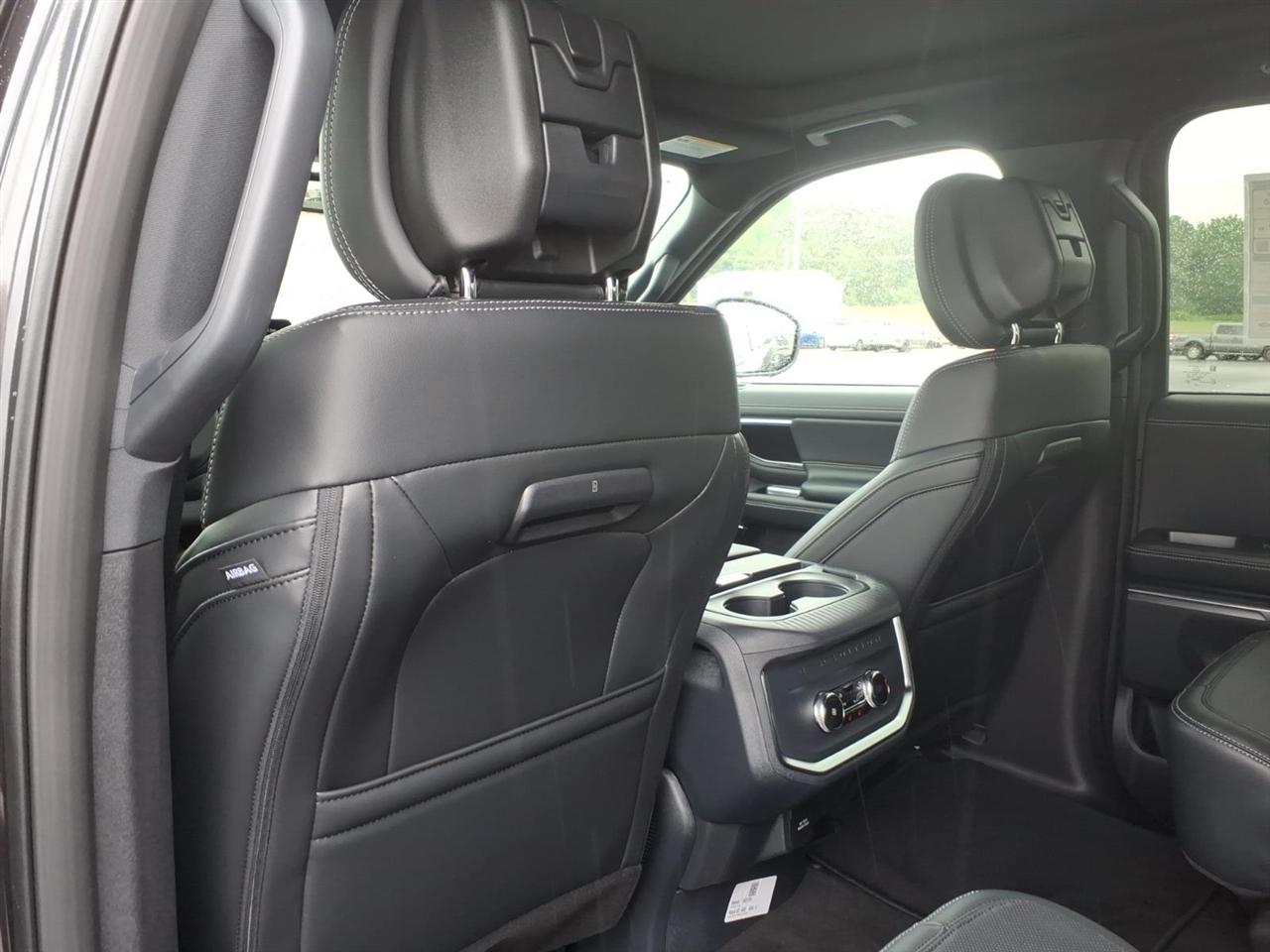 Ford Expedition Max  2026