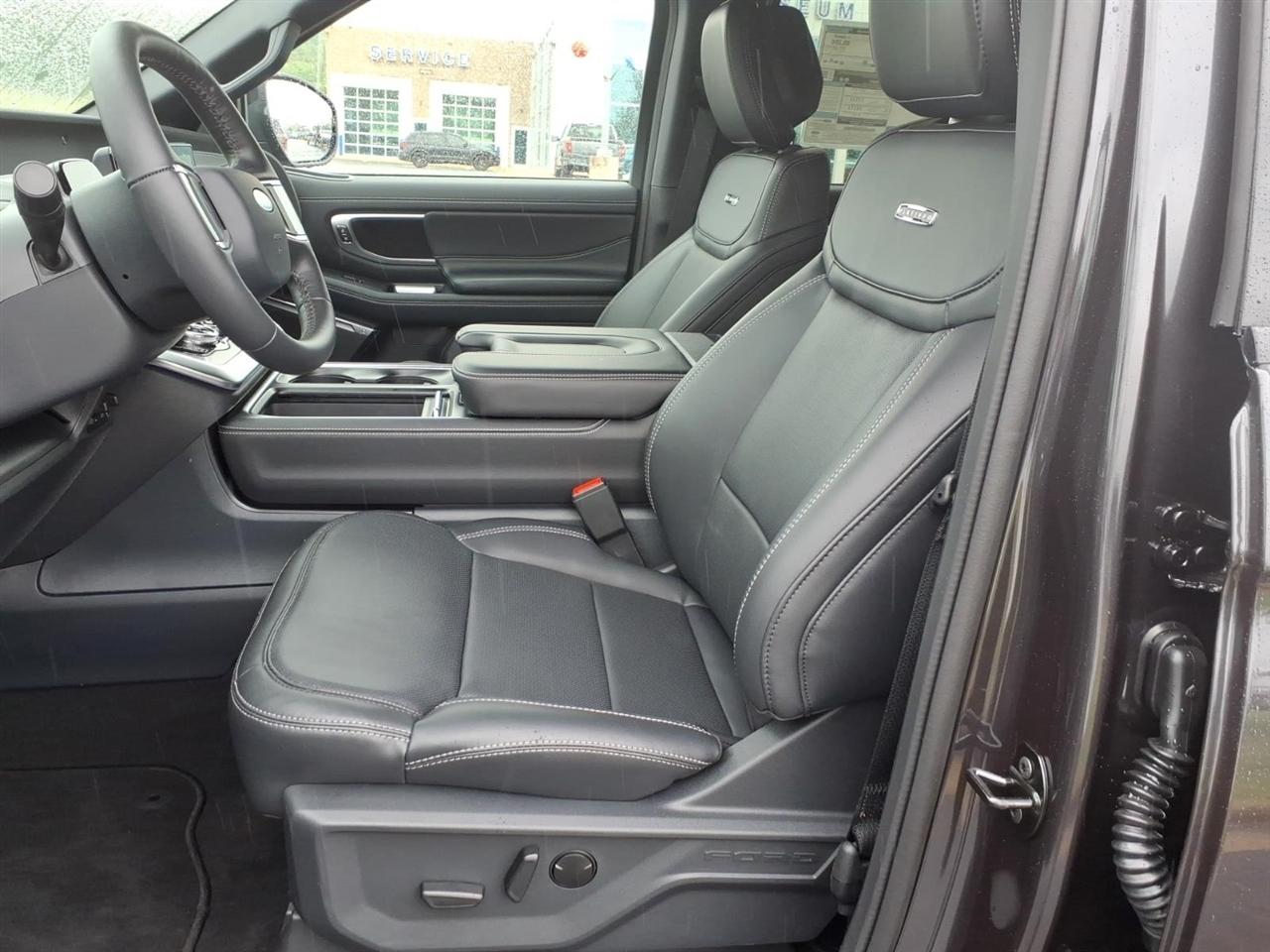 Ford Expedition Max  2026