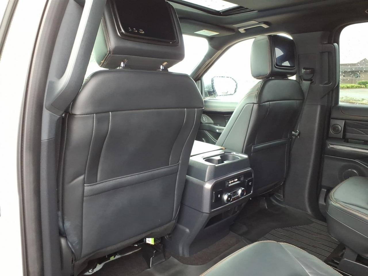 Ford Expedition  2022
