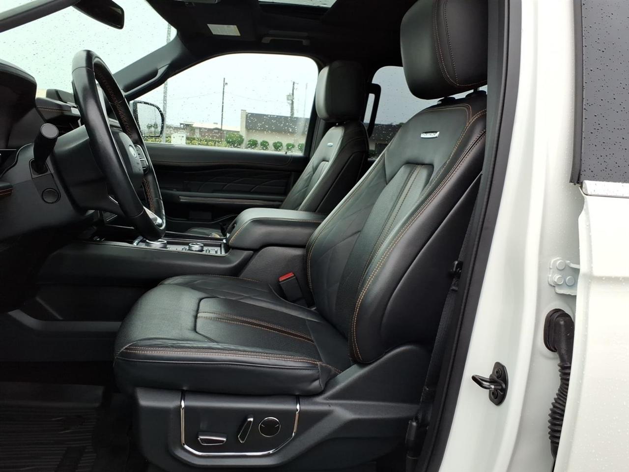 Ford Expedition  2022