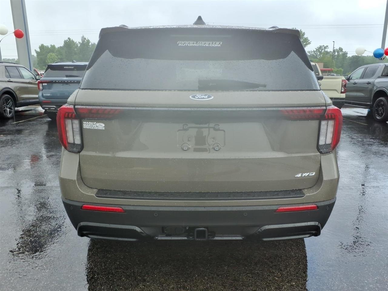 Ford Explorer  2026