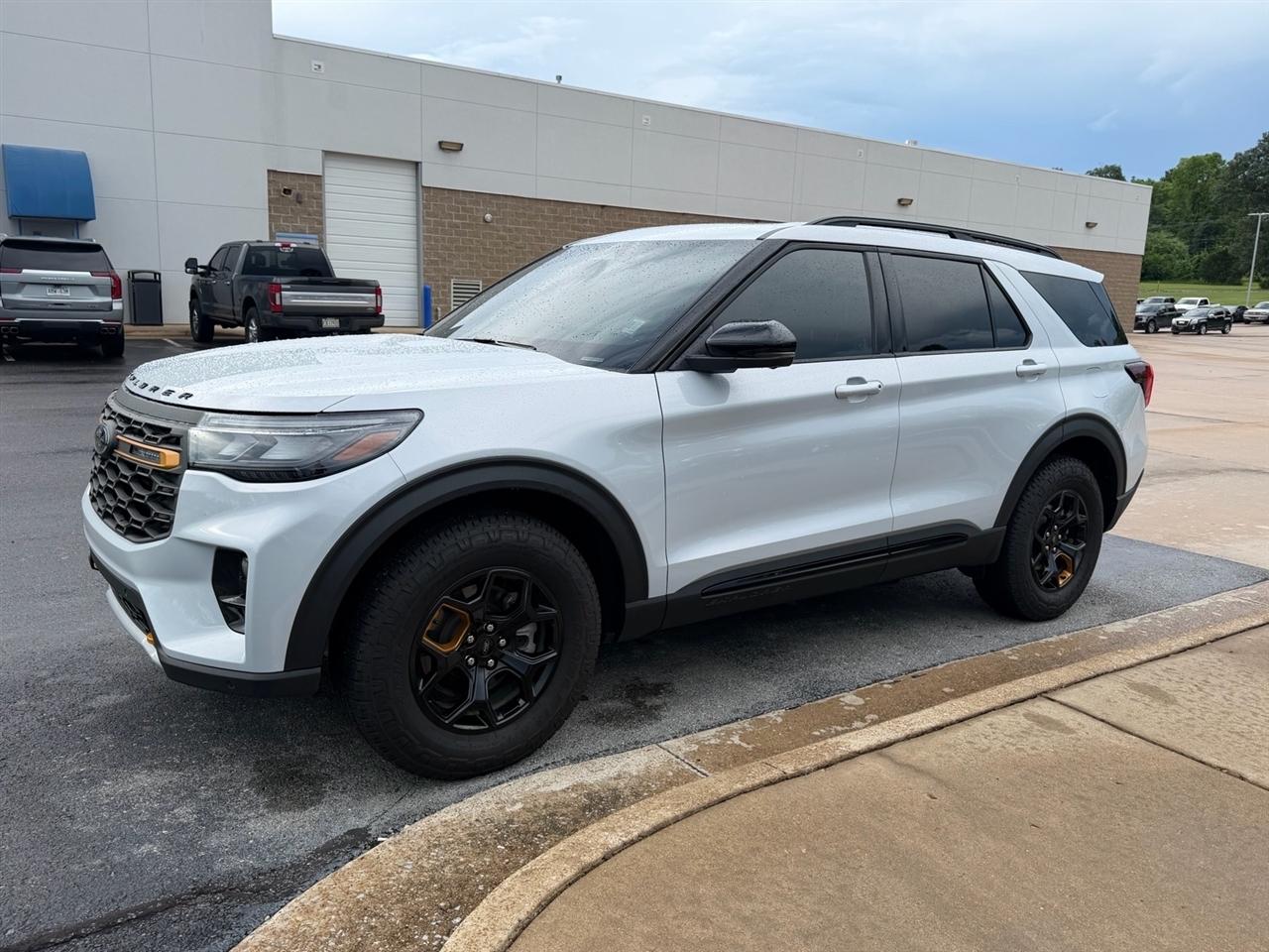 Ford Explorer  2026