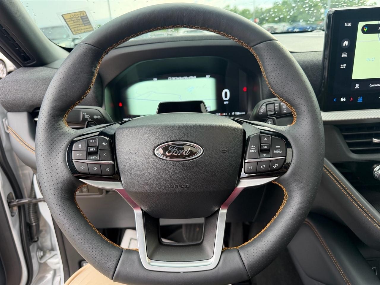 Ford Explorer  2026