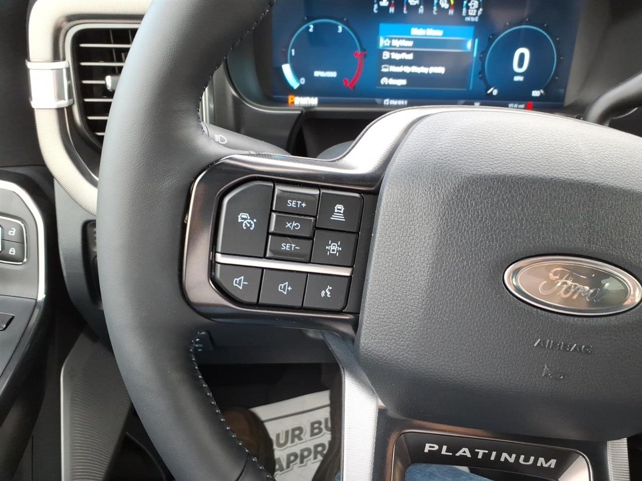 Ford Super Duty F-350 DRW  2026