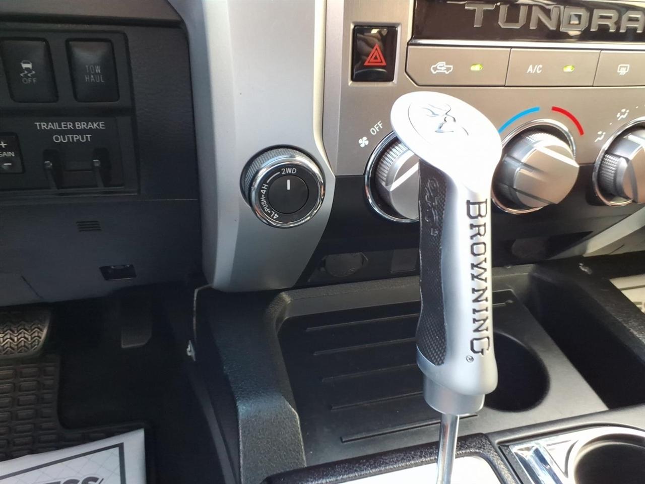 Toyota Tundra 4WD  2018