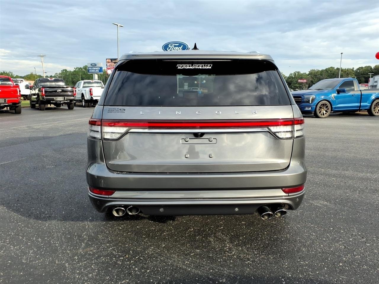 Lincoln Aviator  2021
