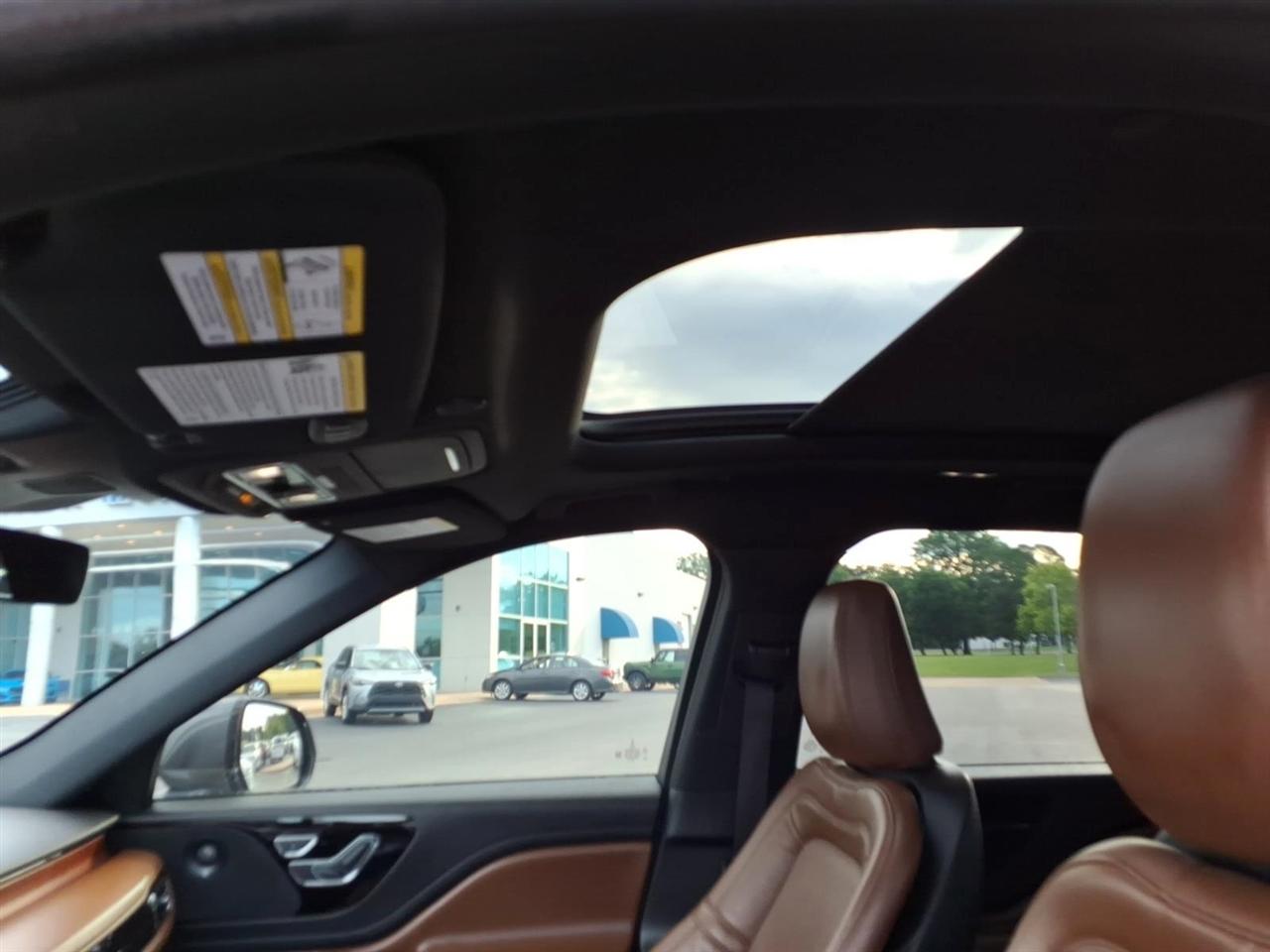 Lincoln Aviator  2021
