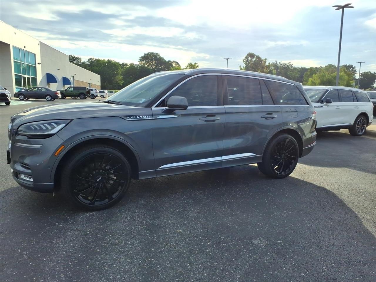 Lincoln Aviator  2021