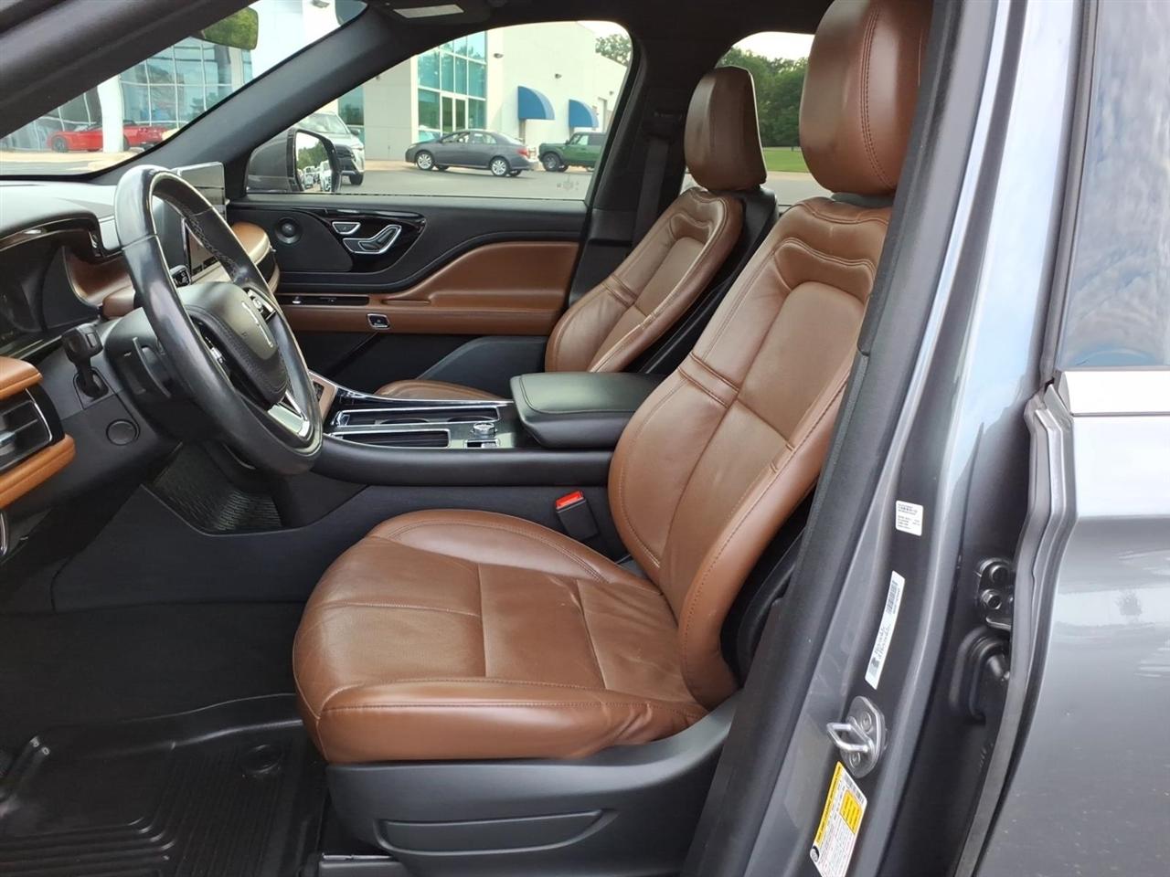 Lincoln Aviator  2021