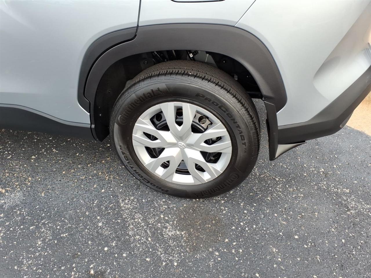 Toyota Corolla Cross  2026