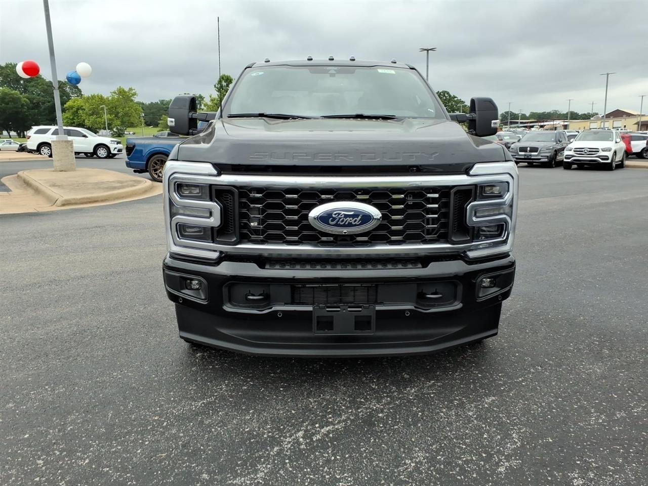 Ford Super Duty F-350 DRW  2026