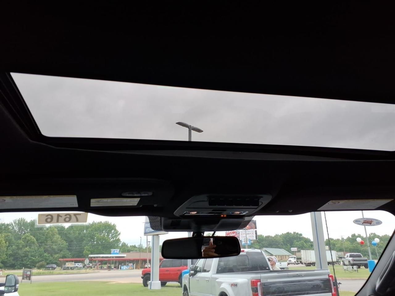 Ford Super Duty F-350 DRW  2026