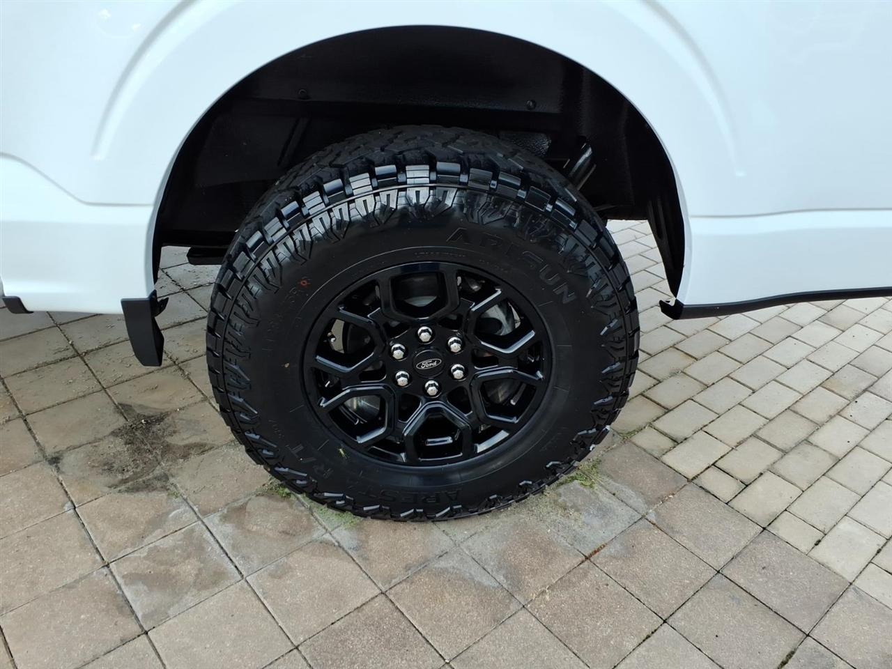 Ford F-150  2025