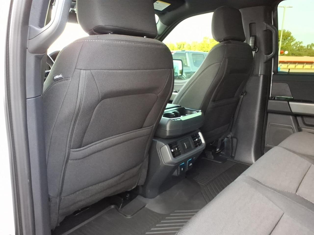 Ford F-150  2025