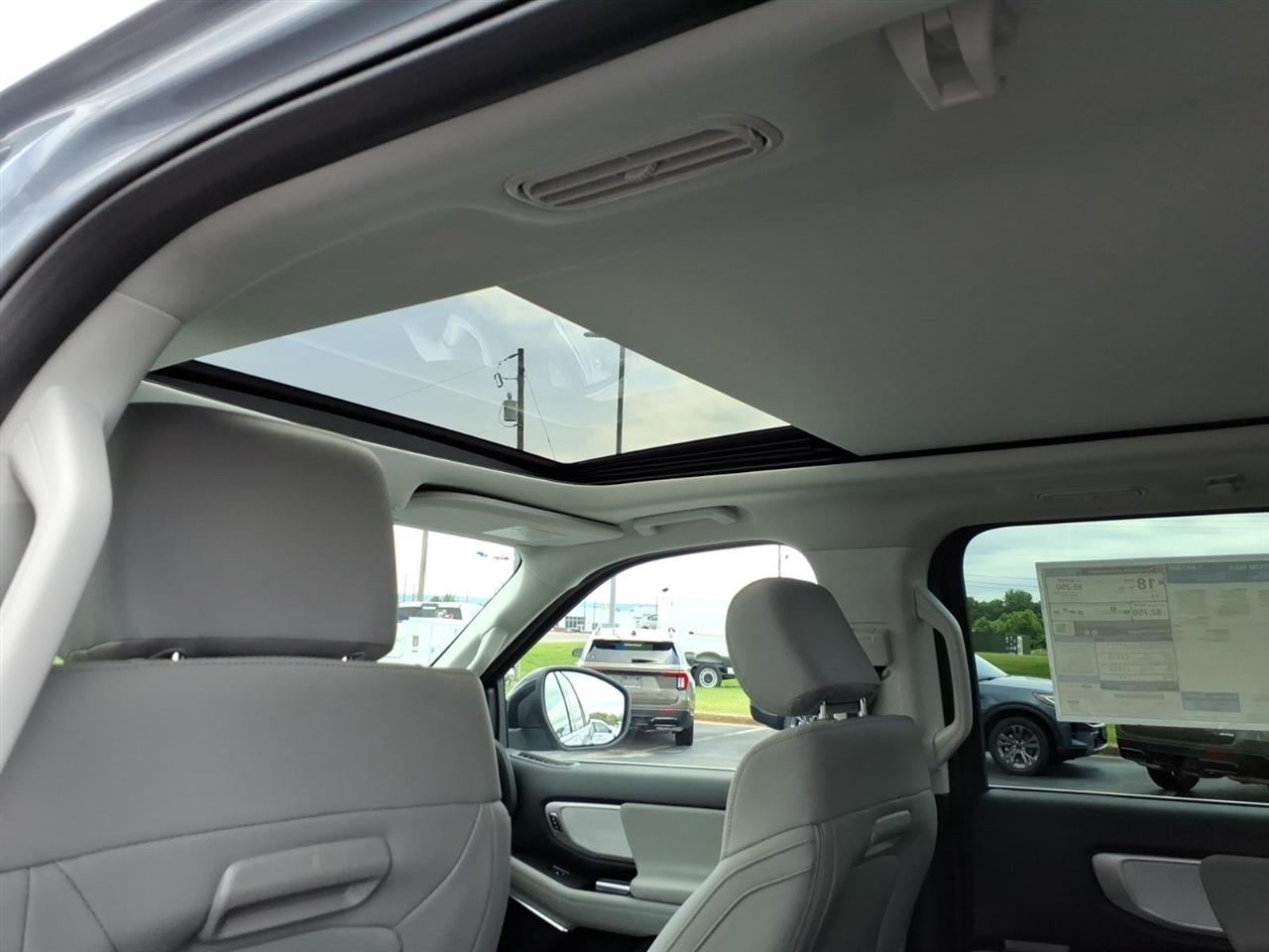Ford Expedition Max  2026