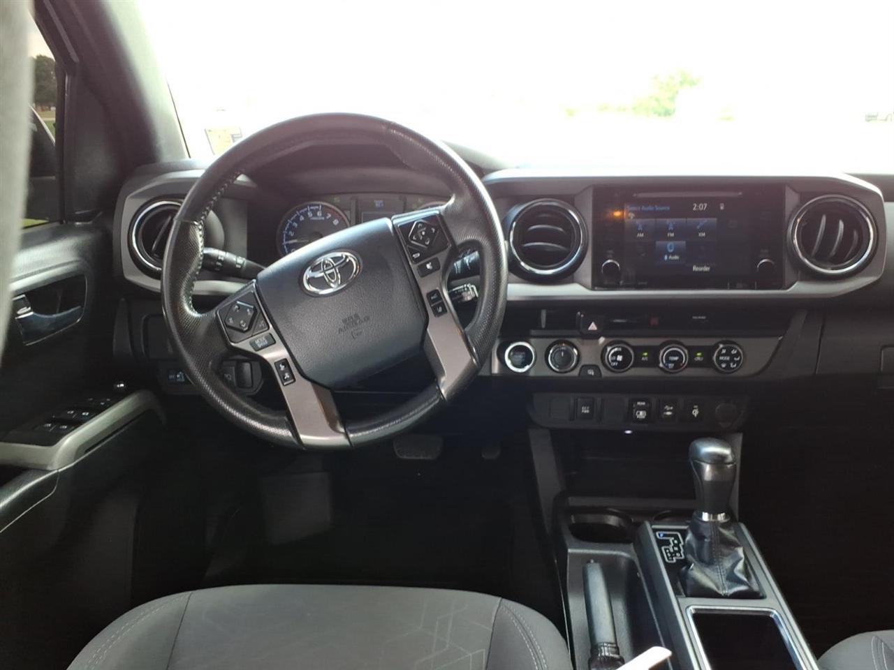 Toyota Tacoma  2018