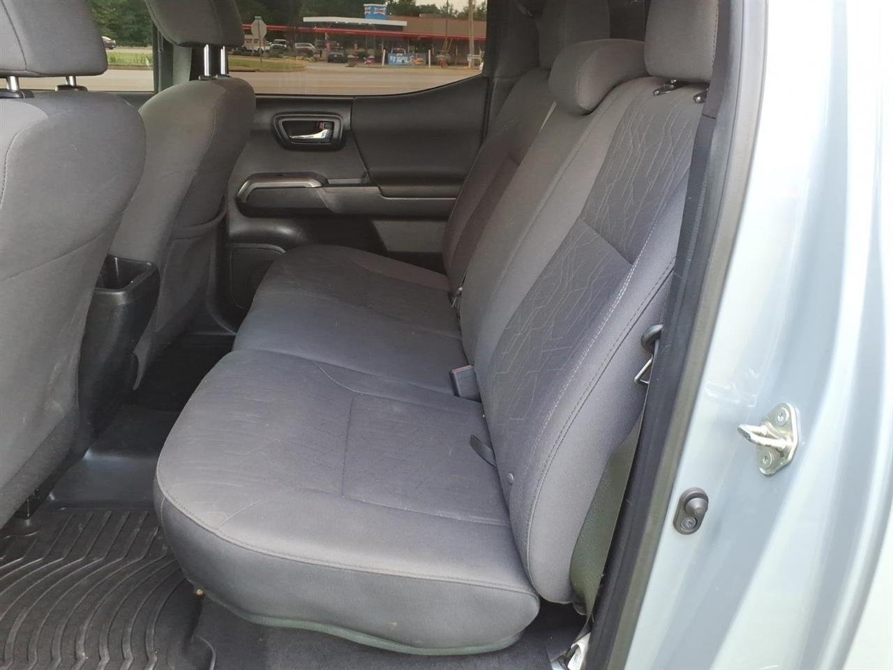 Toyota Tacoma  2018