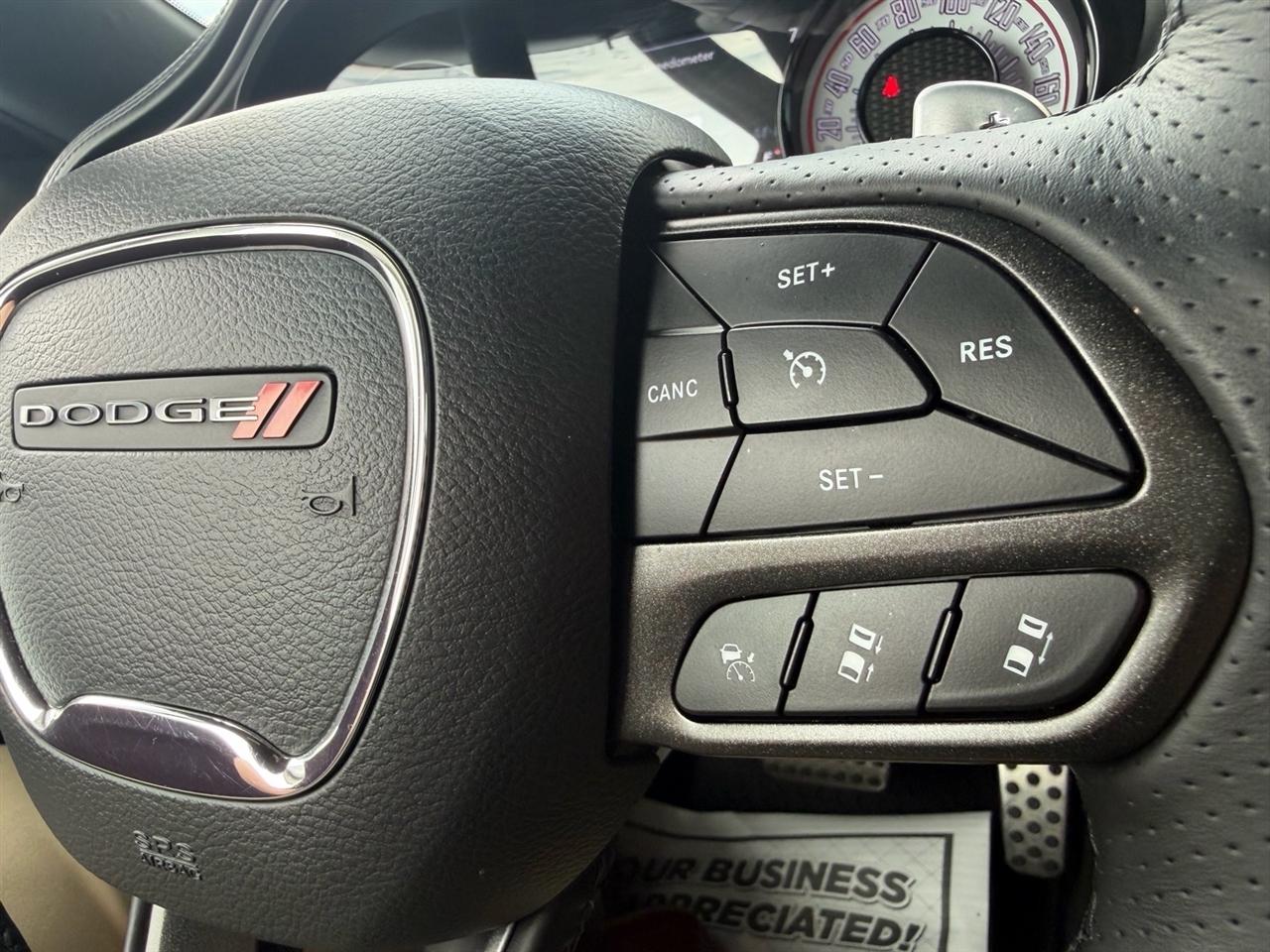 Dodge Challenger  2023