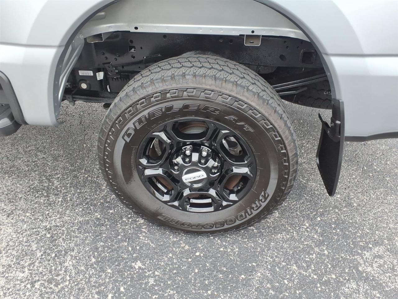 Ford Super Duty F-250 SRW  2024