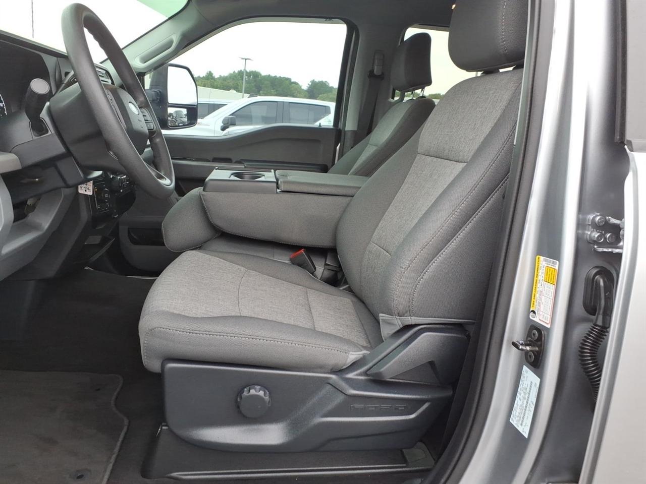 Ford Super Duty F-250 SRW  2024