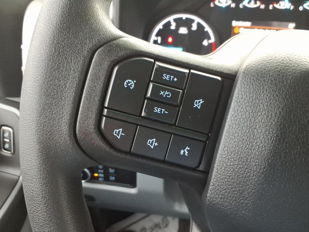 Ford Super Duty F-250 SRW  2024