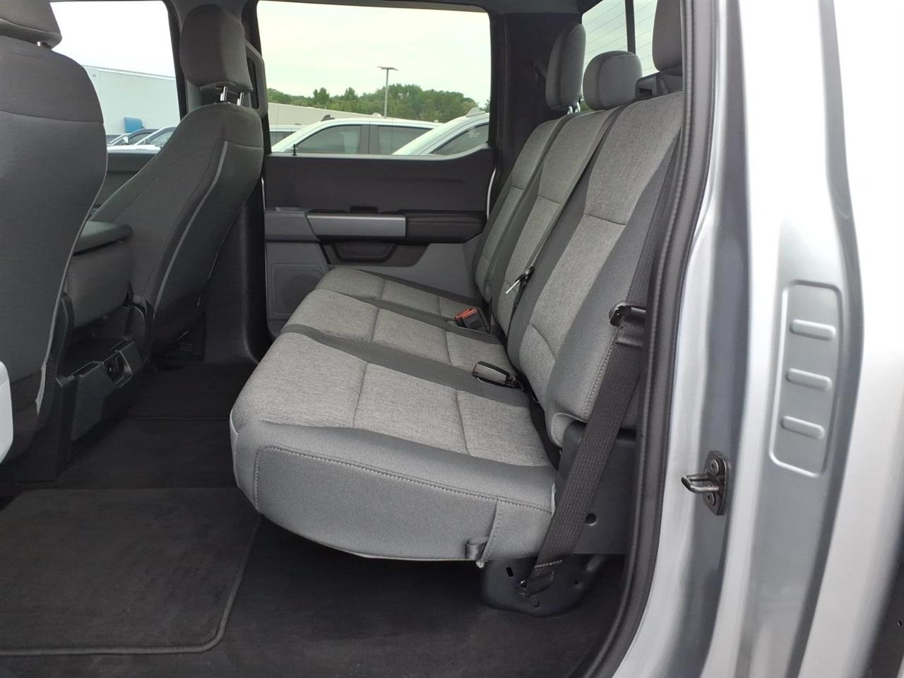 Ford Super Duty F-250 SRW  2024
