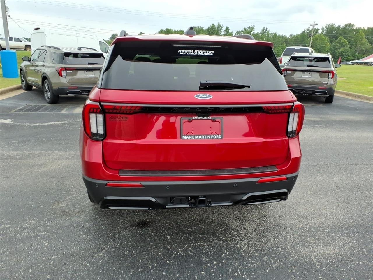 Ford Explorer  2026