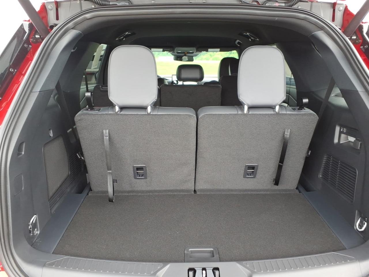 Ford Explorer  2026