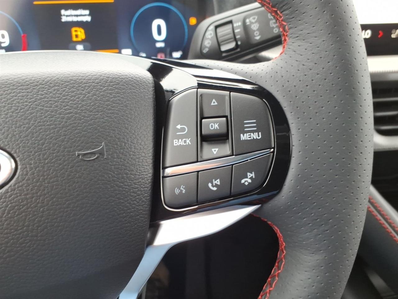 Ford Explorer  2026