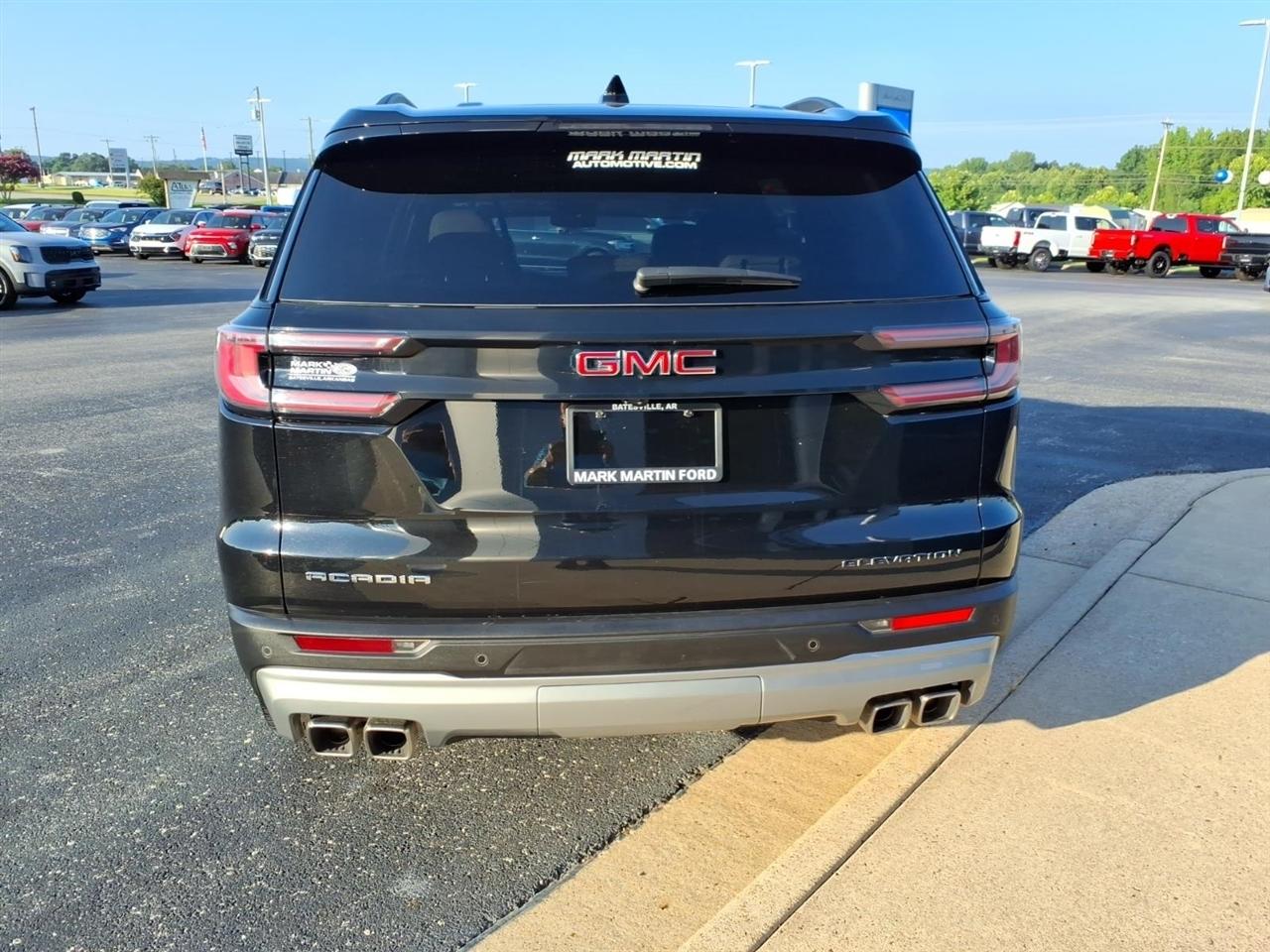 GMC Acadia  2024