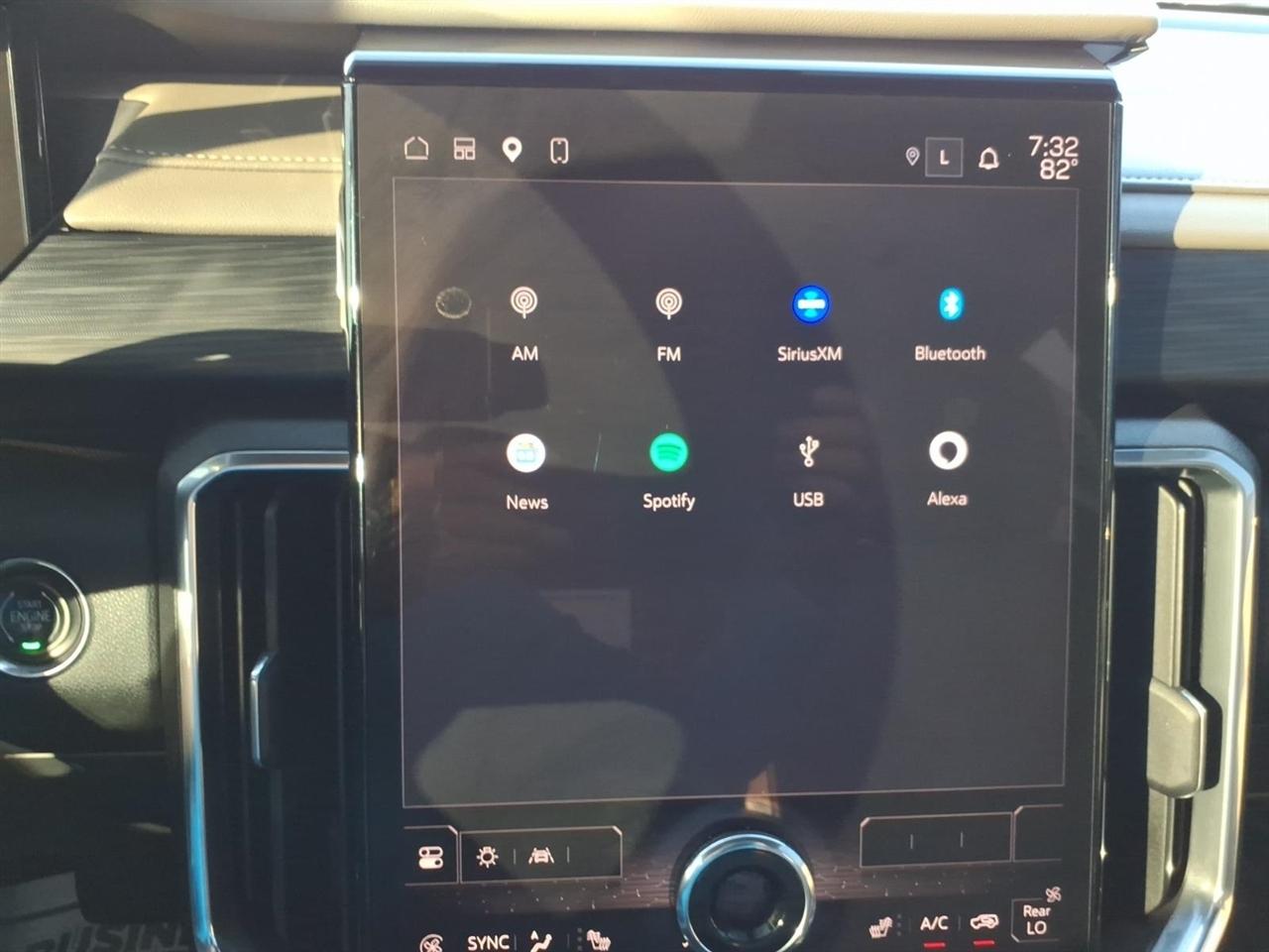 GMC Acadia  2024